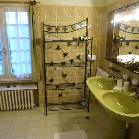 Chambres D'hotes Les Sables 3*