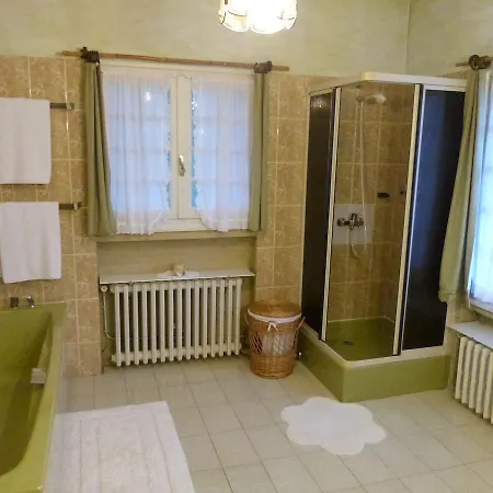 Chambres D'hotes Les Sables Bed & Breakfast 3*